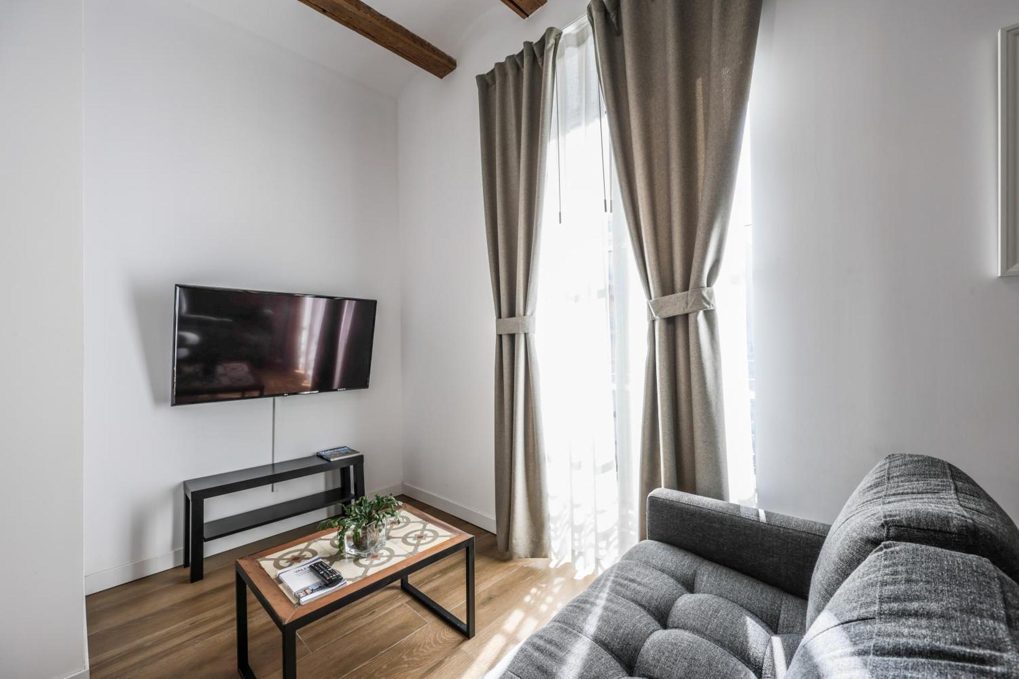 Amazinn Places Evi Apartments Валенсия Екстериор снимка